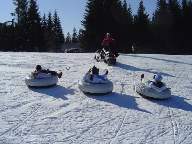snow-mobiles-zakopane